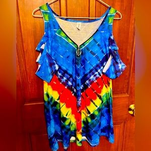 Tie dyed CHICYEA top with exposed shoulders (Size L) EUC